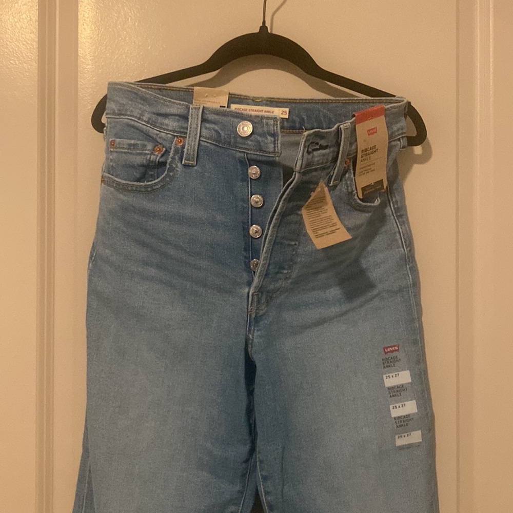 NWT Levi’s Ribcage Straight Ankle - Picture 4 of 4